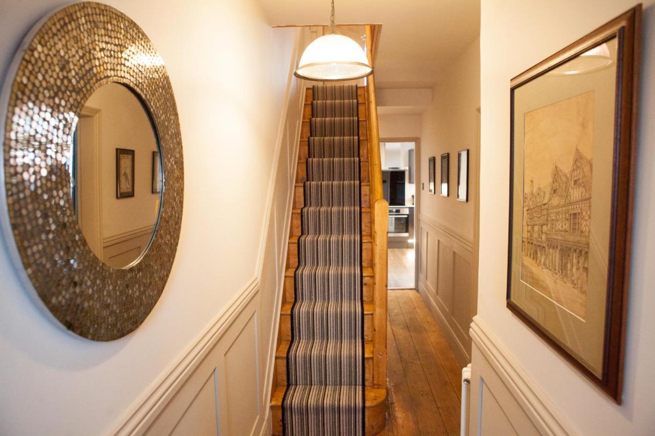 Shrewsbury Townhouse - Free Parking Villa Екстериор снимка